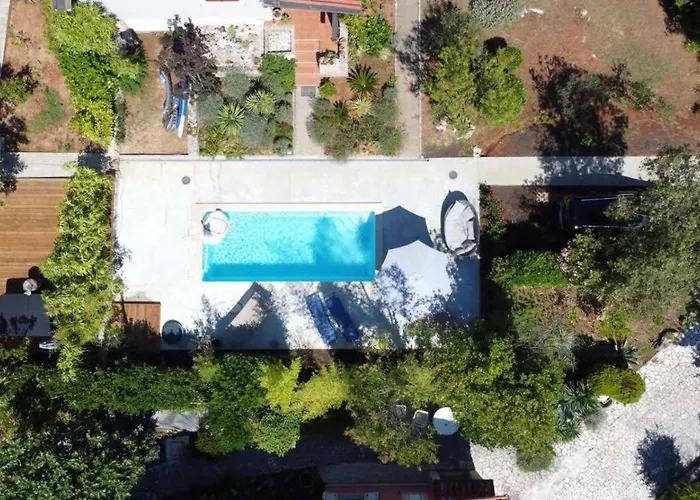 House Giovanni *